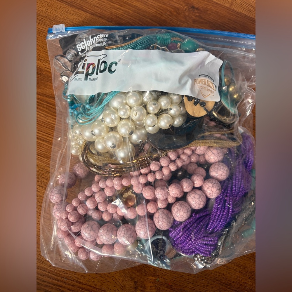 3+ pound tangled necklace lot, wearable